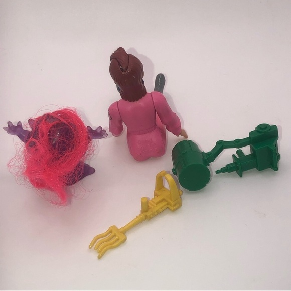 Vtg Real GhostBusters Fright Features Janine Melnitz 100% Complete Set / Kenner - Picture 2 of 3